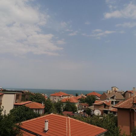 צ'רנומורץ Apartments Dona מראה חיצוני תמונה