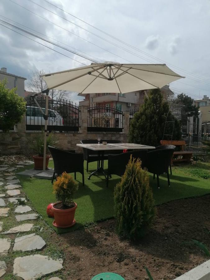 צ'רנומורץ Apartments Dona מראה חיצוני תמונה