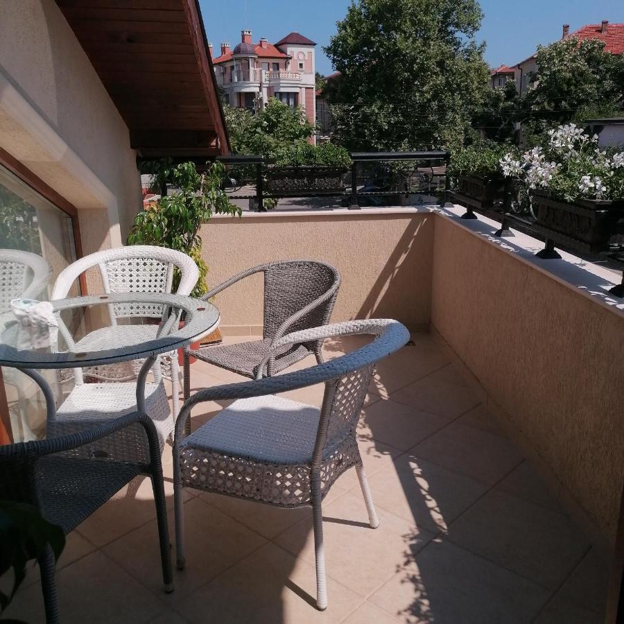 צ'רנומורץ Apartments Dona מראה חיצוני תמונה