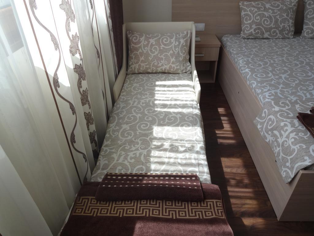 צ'רנומורץ Apartments Dona מראה חיצוני תמונה